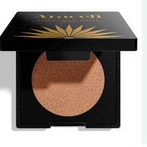 Araceli Tequila Highlighter
